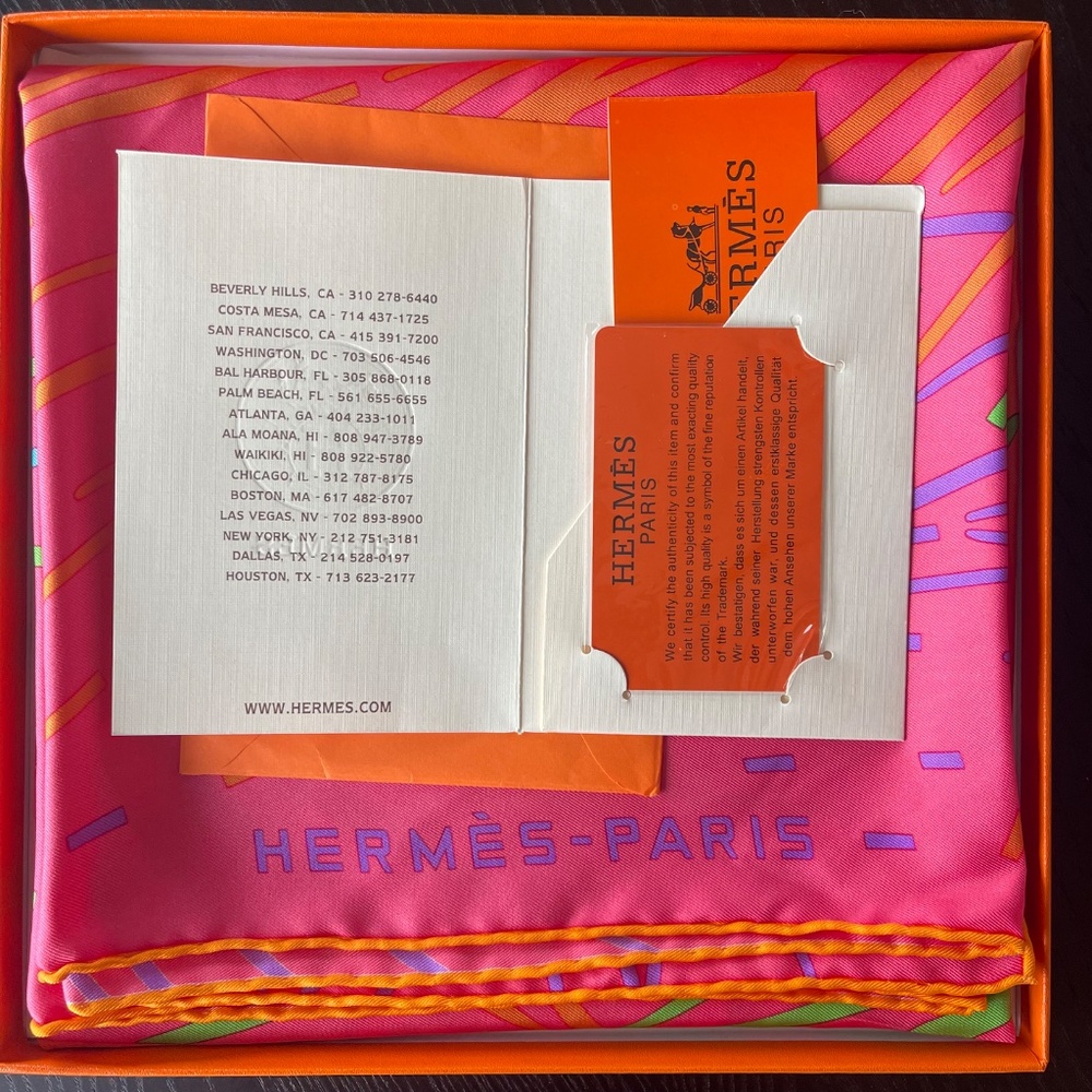 Authentic Hermes Silk Scarf Never Used - Picture 3 of 13